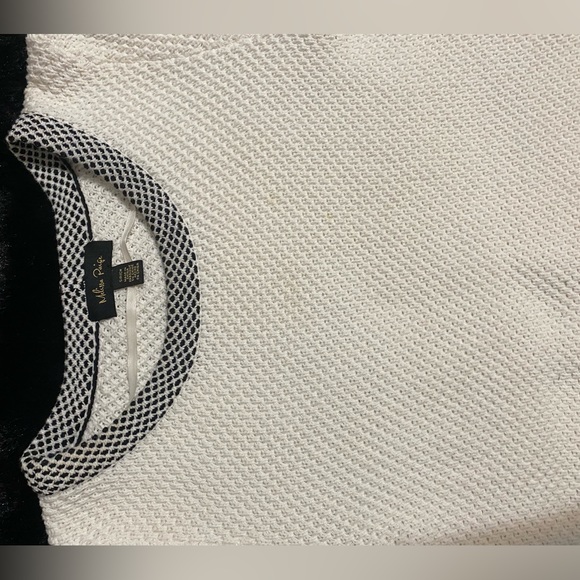 Formal and comfy sweater - Picture 3 of 5